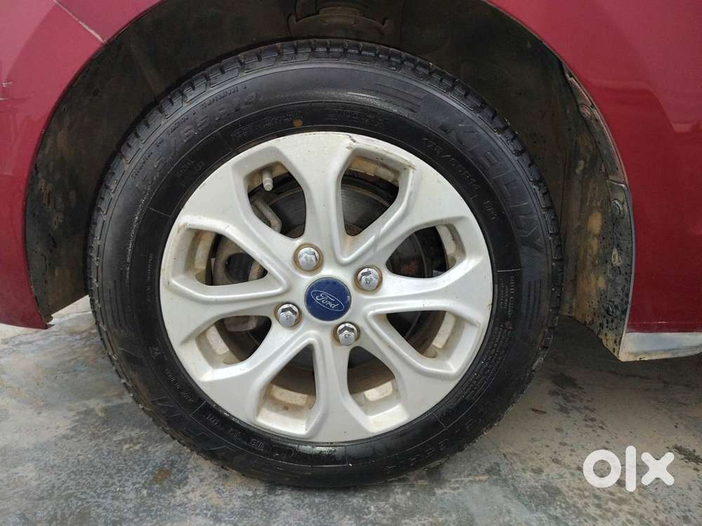 Ford Figo Aspire Titanium, 2015, Petrol