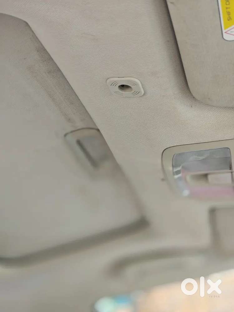 Mahindra Xuv300 2023 Petrol 55000 Km Driven.avoid Car 24 Spine