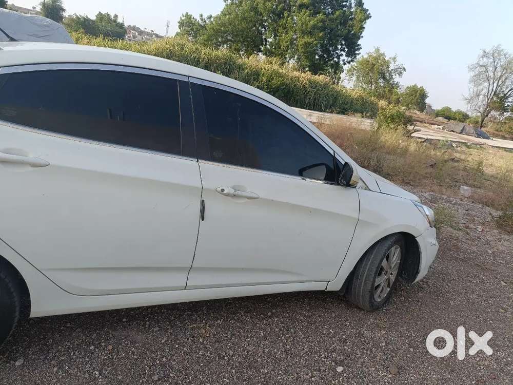 Hyundai Verna 2013