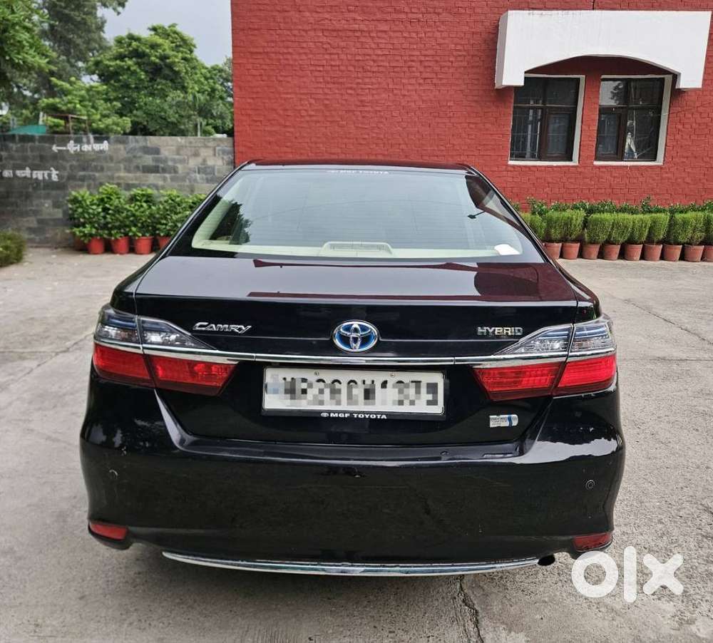 Toyota Camry Hybrid, 2016, Petrol