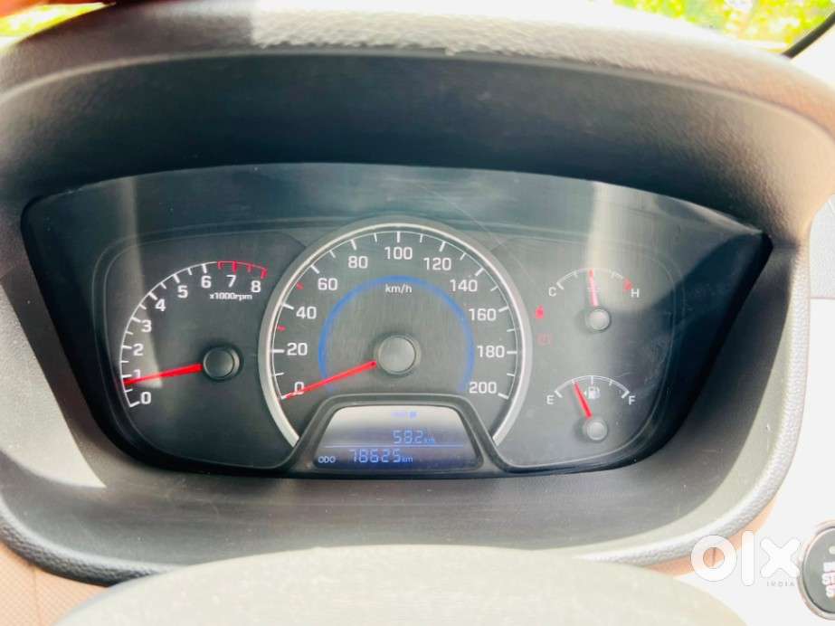 Hyundai Grand I10 Sportz Edition, 2013, Petrol