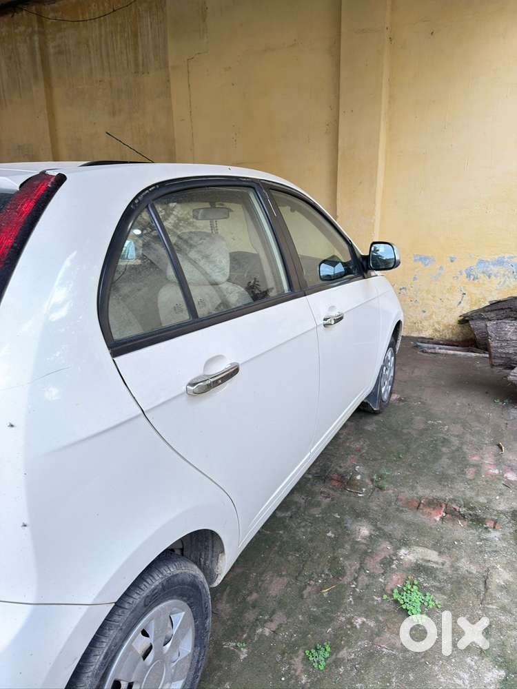 Tata Indica Vista 2013 Quadrajet Lx Tdi