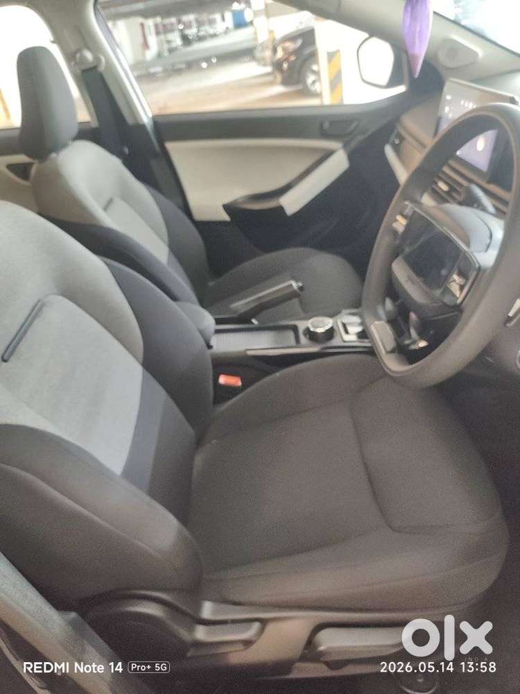 Tata Nexon Pure Plus (s) Petrol Amt, 2025, Petrol