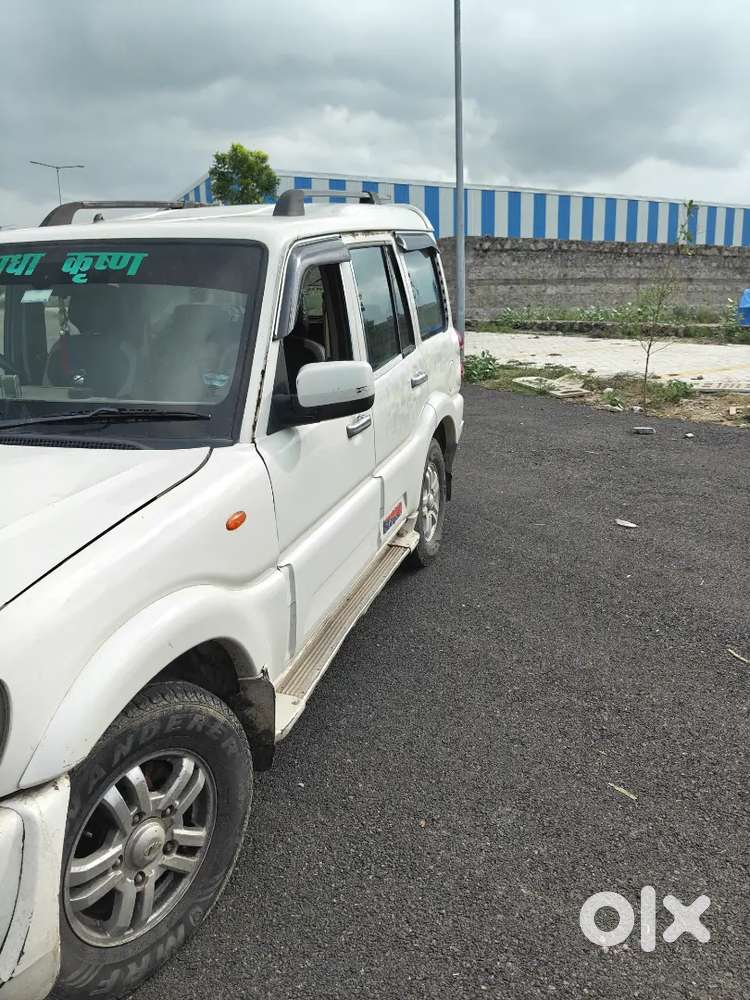 Mahindra Scorpio 2014 Diesel Manual