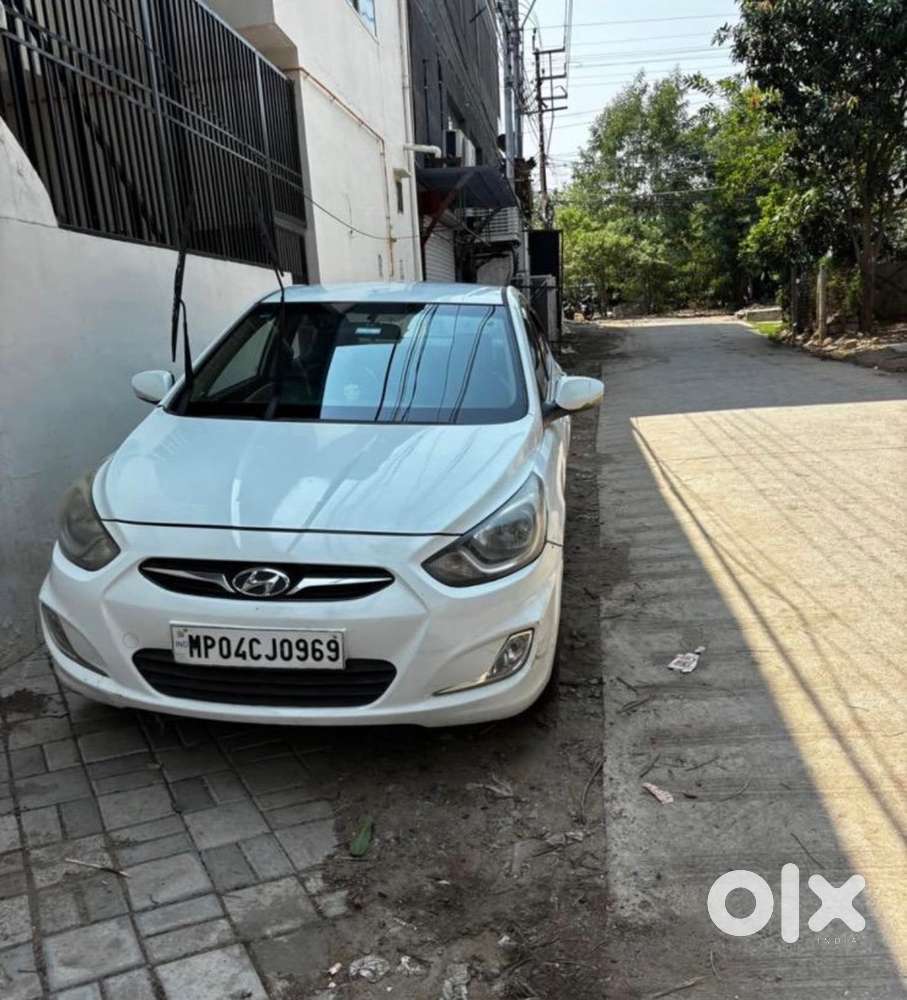 Hyundai Fluidic Verna 2012 Diesel Well Maintained