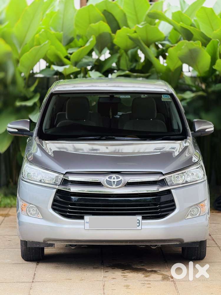 Toyota Innova Crysta 2.8 Gx At, 2016, Diesel