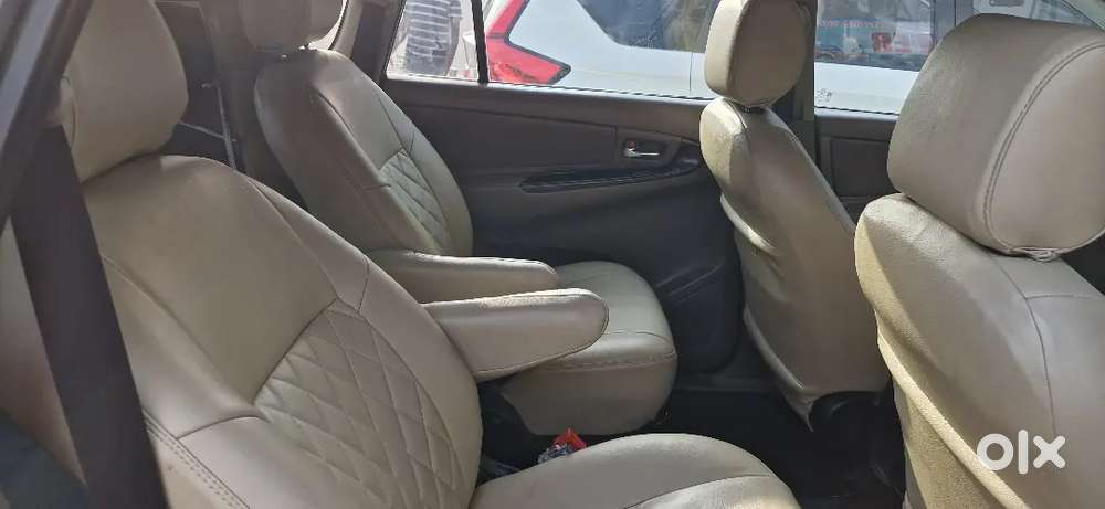 Toyota Innova 2015 Diesel 196000 Km Driven Recently Serviced