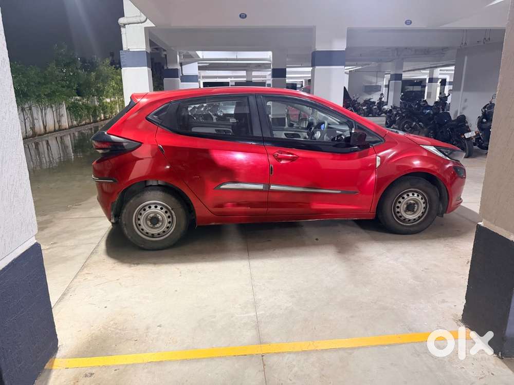 Tata Altroz 2021 Petrol Well Maintained