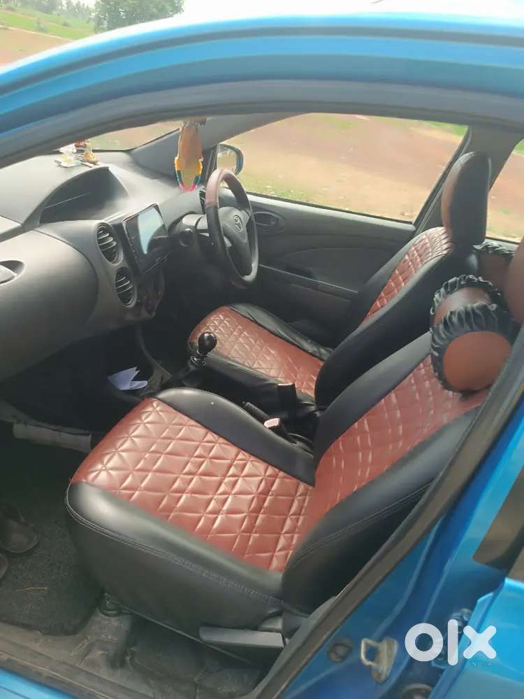 Toyota Etios Liva 2013