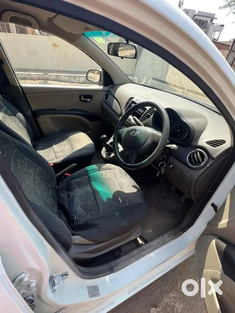 Hundai 10 Megna 1.1 Petrol+cng 1012 (12month)