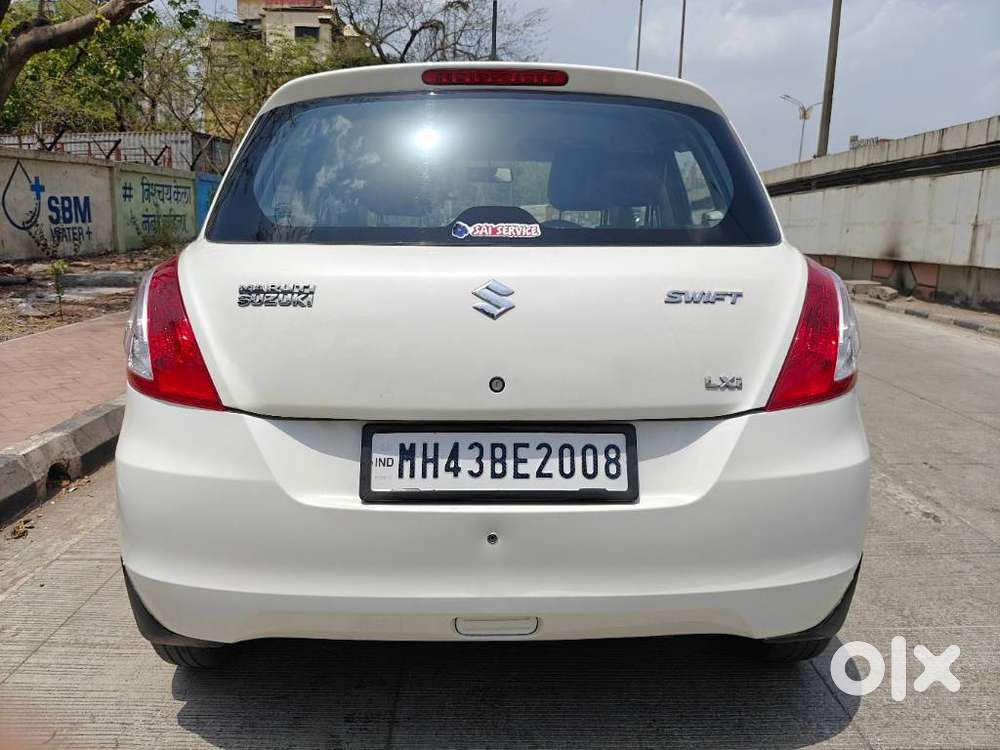 Maruti Suzuki Swift Lxi Optional-o, 2016, Petrol