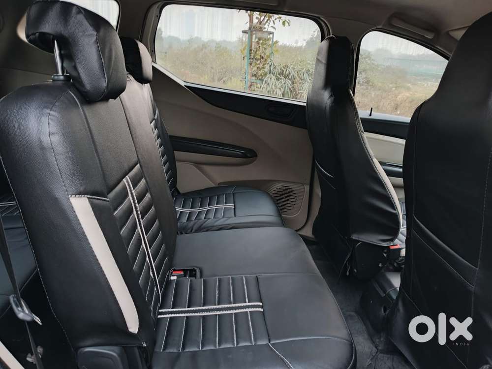 Renault Triber Rxt, 2023, Petrol