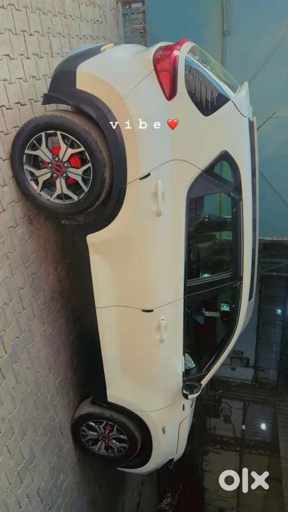 Kia Sonet 2023 Diesel Well Maintained