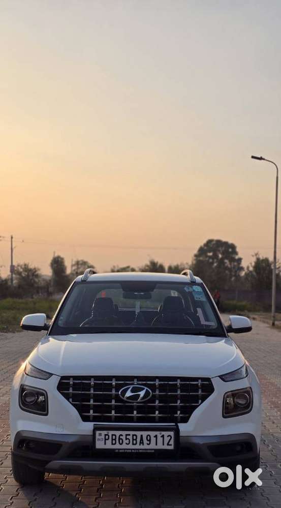 Hyundai Venue 1.2 S Plus, 2021, Petrol