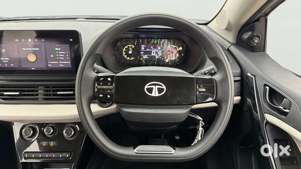 Tata Nexon Pure (s) 1.2 Petrol 6amt, 2025, Petrol