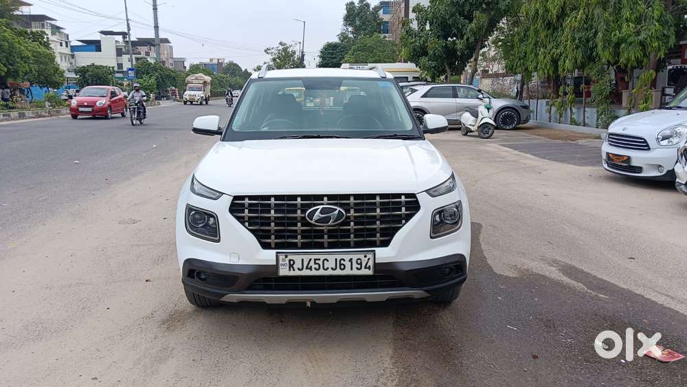Hyundai Venue 1.0 Sx (o) Turbo Dct, 2019, Petrol