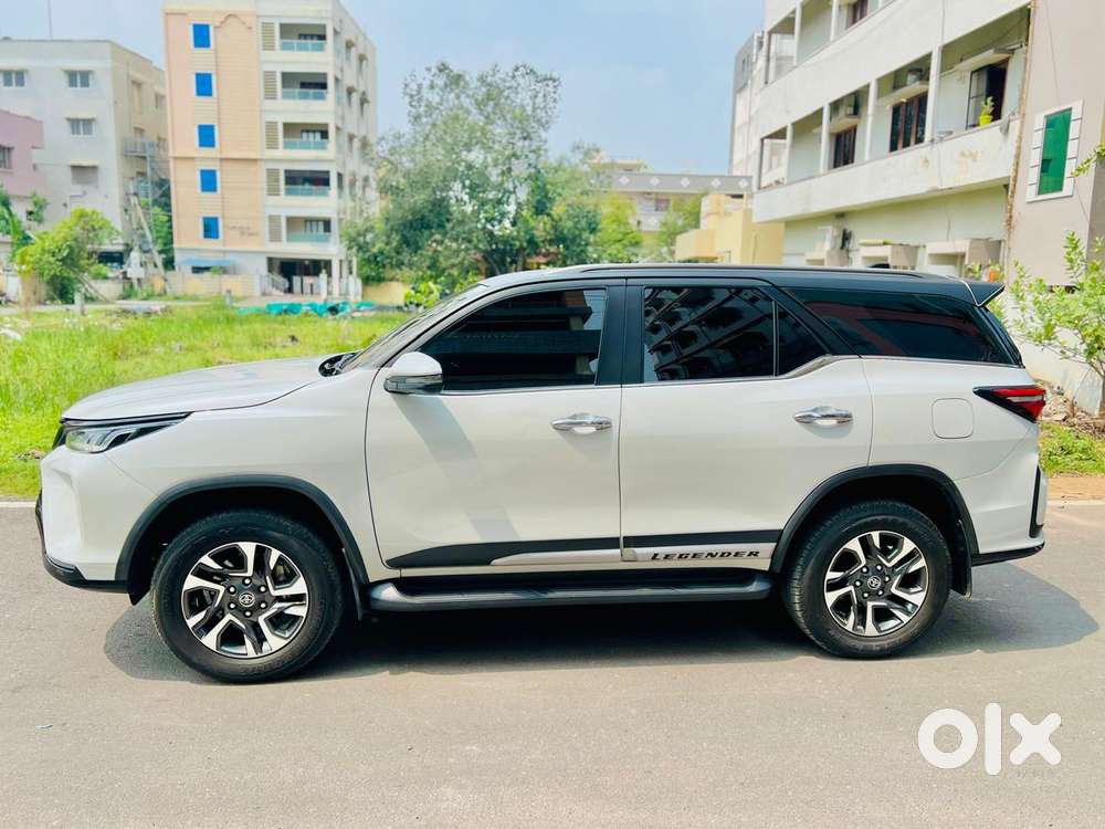Toyota Fortuner Legender 4x4 At 2.8, 2025, Diesel