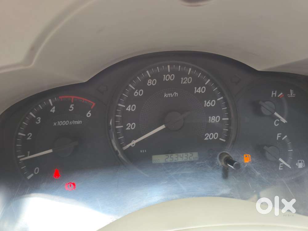 Toyota Innova 2.5 Gx (diesel) 7 Seater Bs Iv, 2014, Diesel