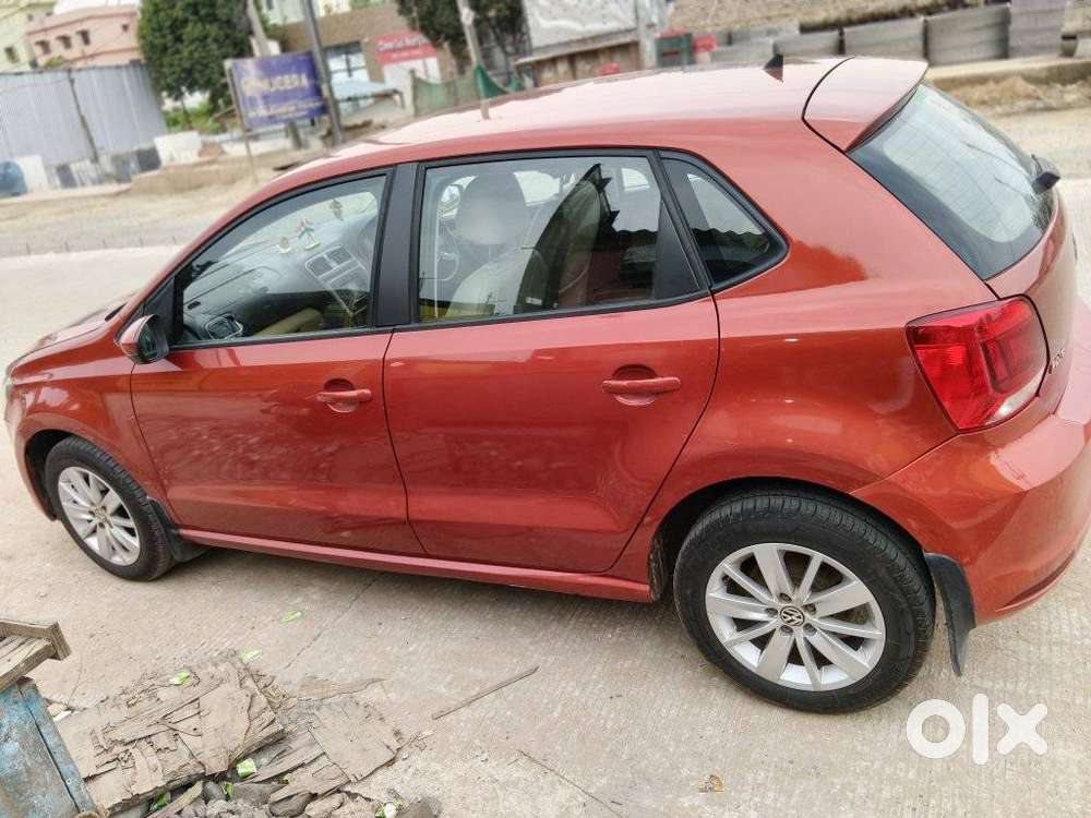 Volkswagen Polo Highline 1.6l Petrol, 2016, Petrol