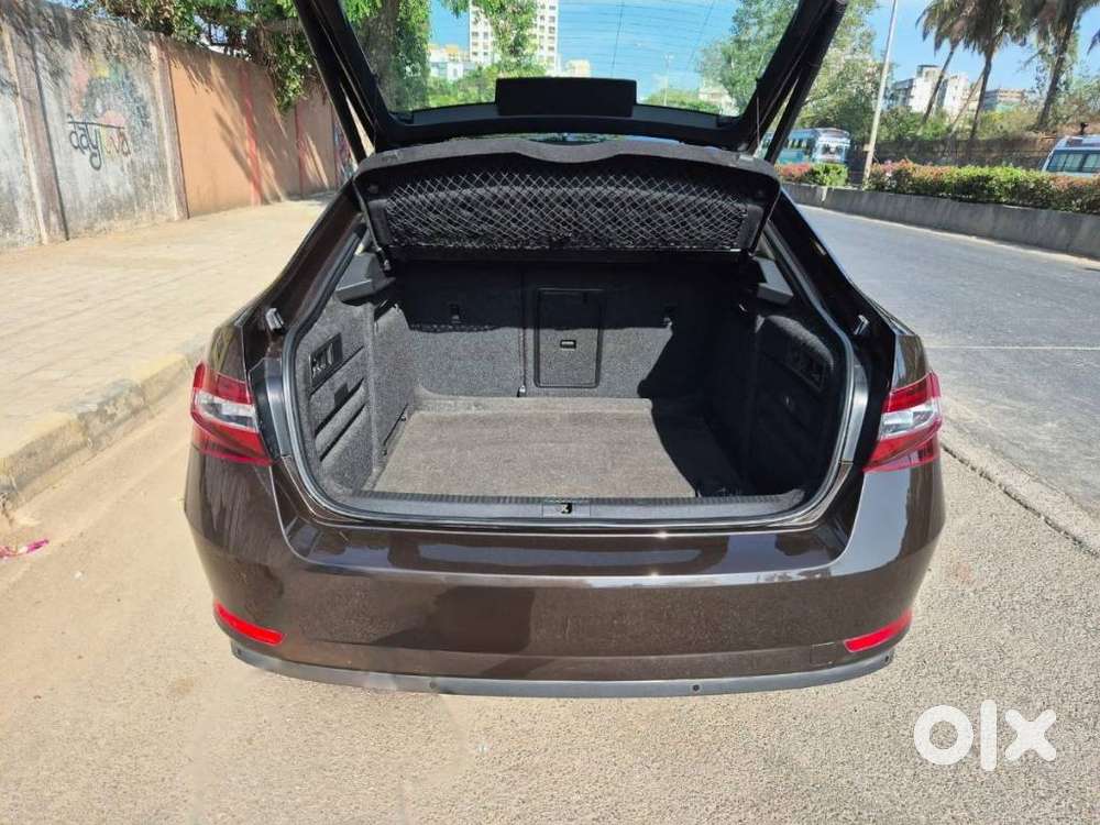 Skoda Superb Lk 1.8 Tsi At, 2018, Petrol