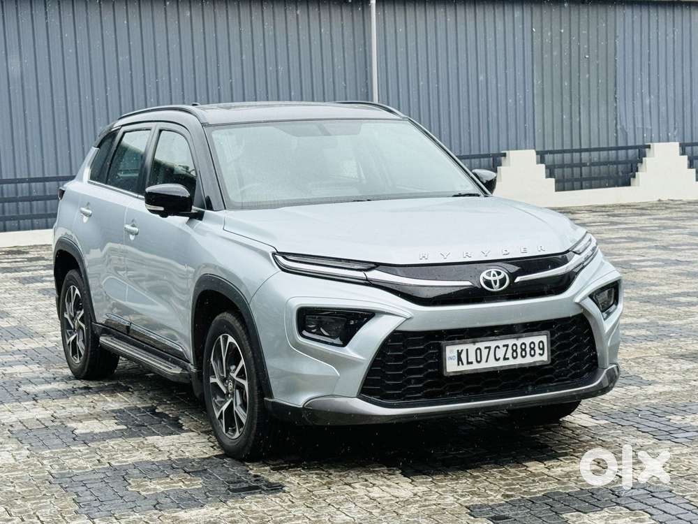 Toyota Urban Cruiser Hyryder 1.5 V Hybrid, 2022, Petrol