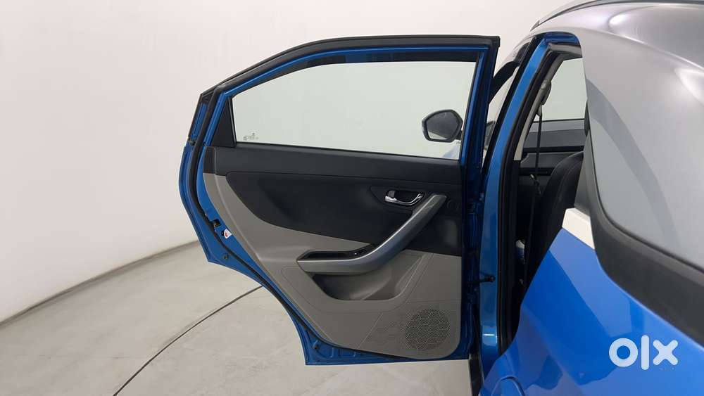 Tata Nexon 1.2 Revotron Xz Plus Dual Tone, 2017, Petrol
