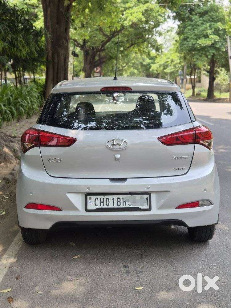 Hyundai I20 Sportz Plus, 2016, Petrol