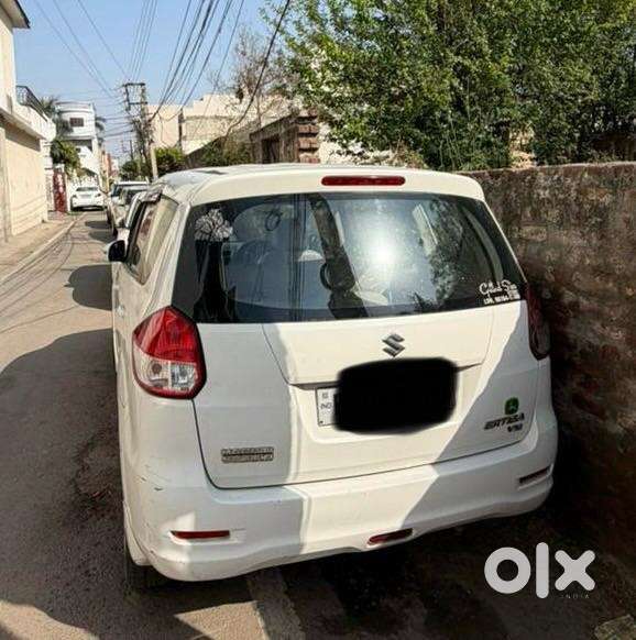 Maruti Suzuki Ertiga 2013