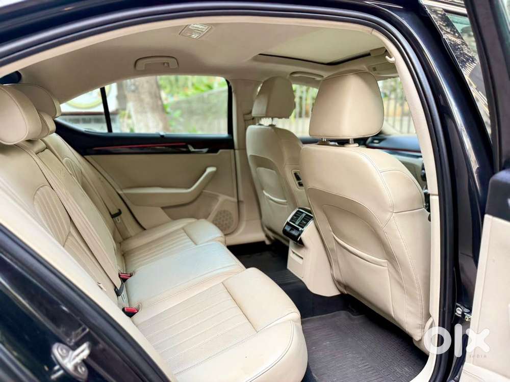 Skoda Superb Lk 1.8 Tsi At, 2017, Petrol