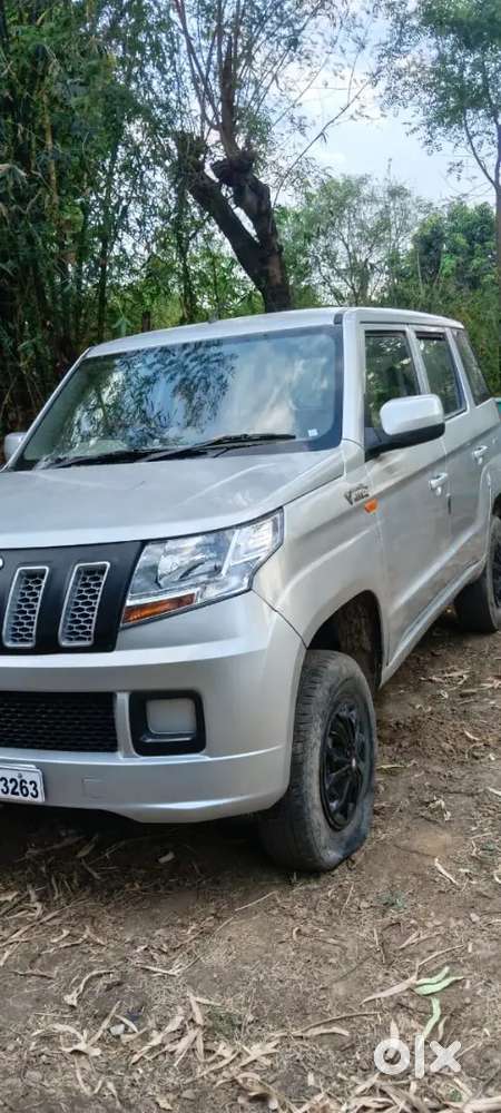 Mahindra Tuv 300 2016 Diesel 51000 Km Driven