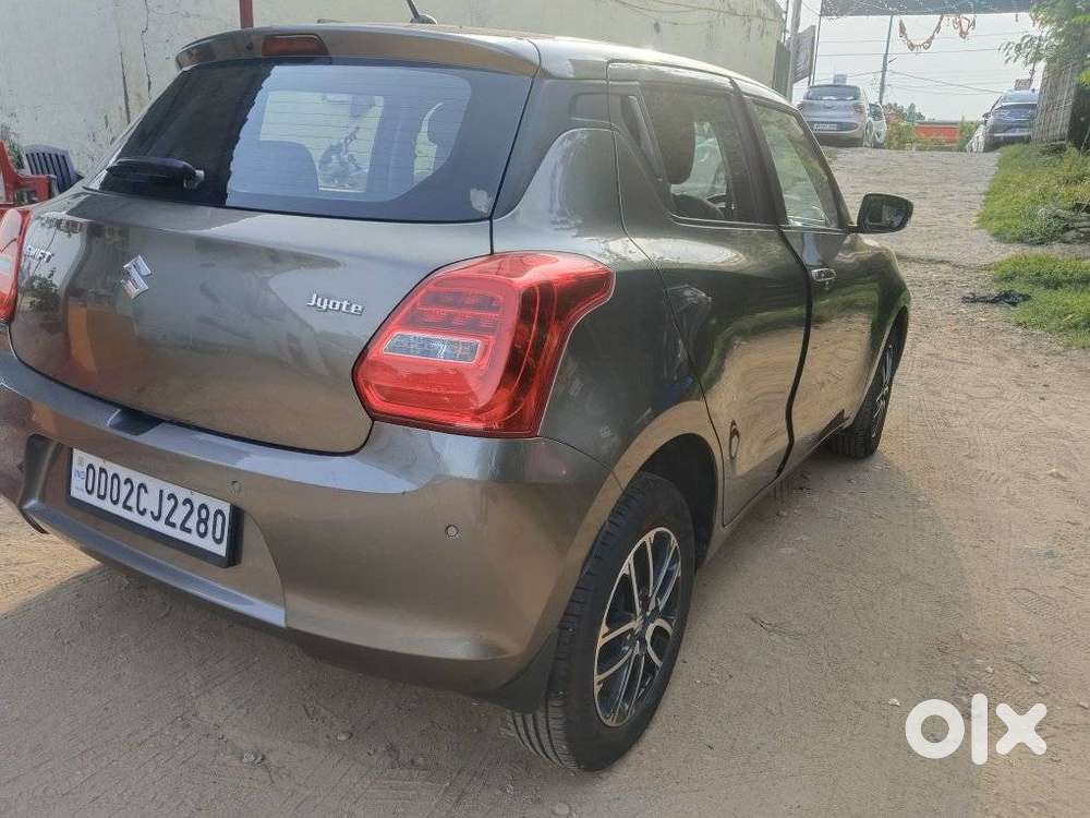 Maruti Suzuki Swift Zxi Plus Amt Dual Tone, 2023, Petrol