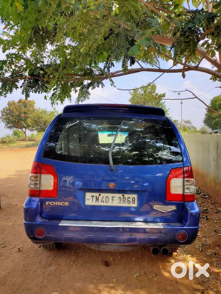 Force Motors Force One 2013