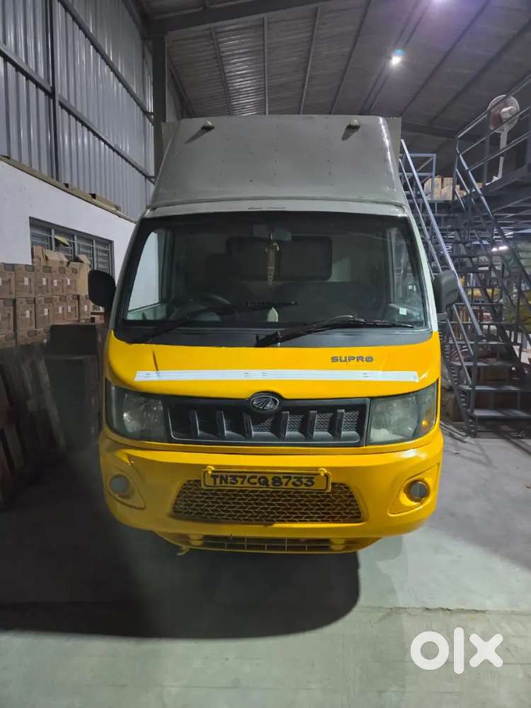 Mahindra Supro Maxitruck, Container Vehicle