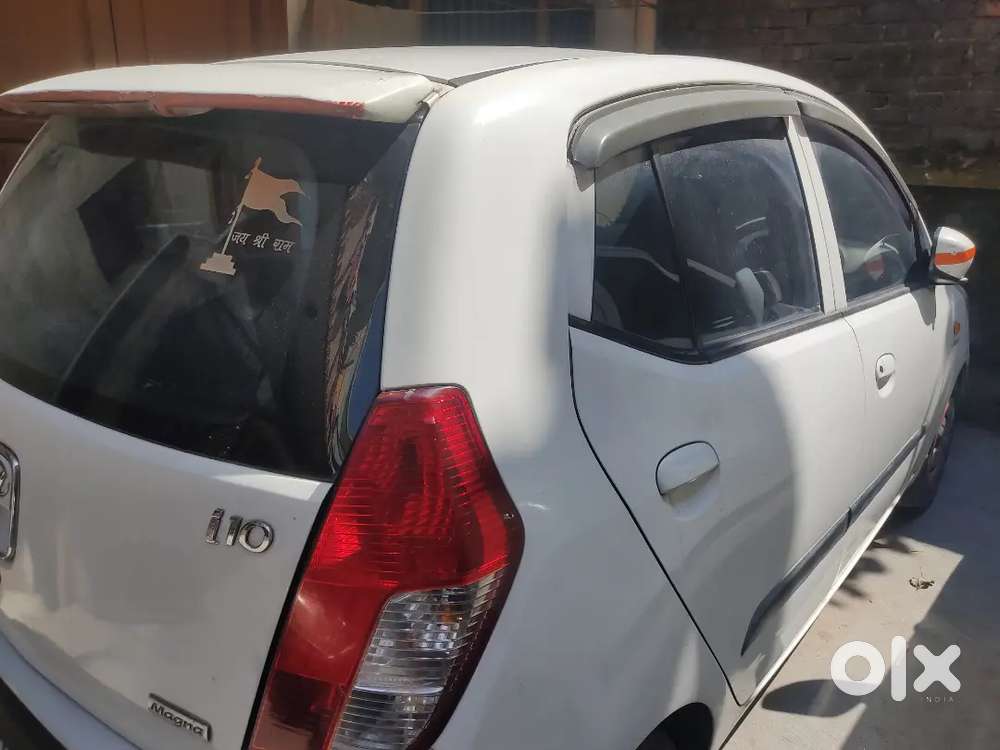 Hyundai I10 Petrol 2010 Variant