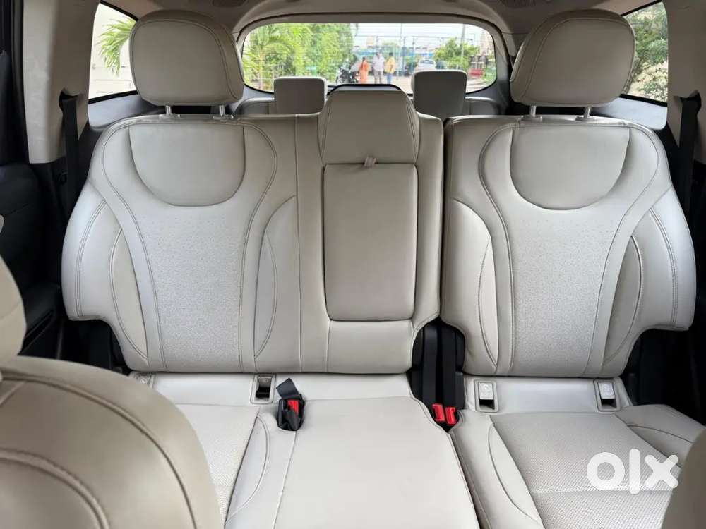 Mahindra Xuv700 Diesel 2023