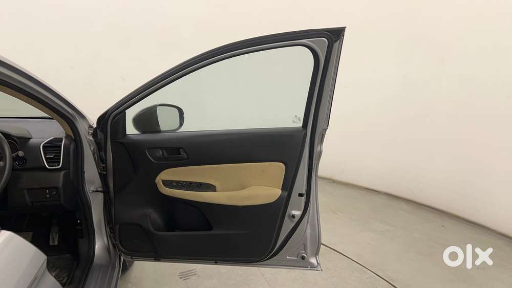 Honda City I-vtec Cvt V, 2022, Petrol