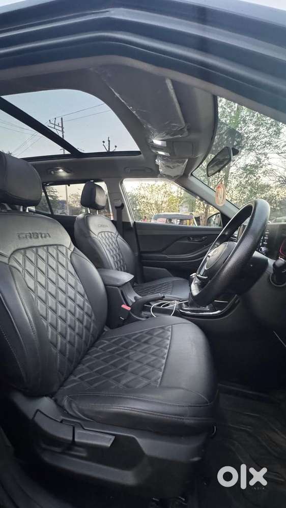 Hyundai Creta 1.5 S Plus Knight Diesel Dual Tone, 2025, Diesel