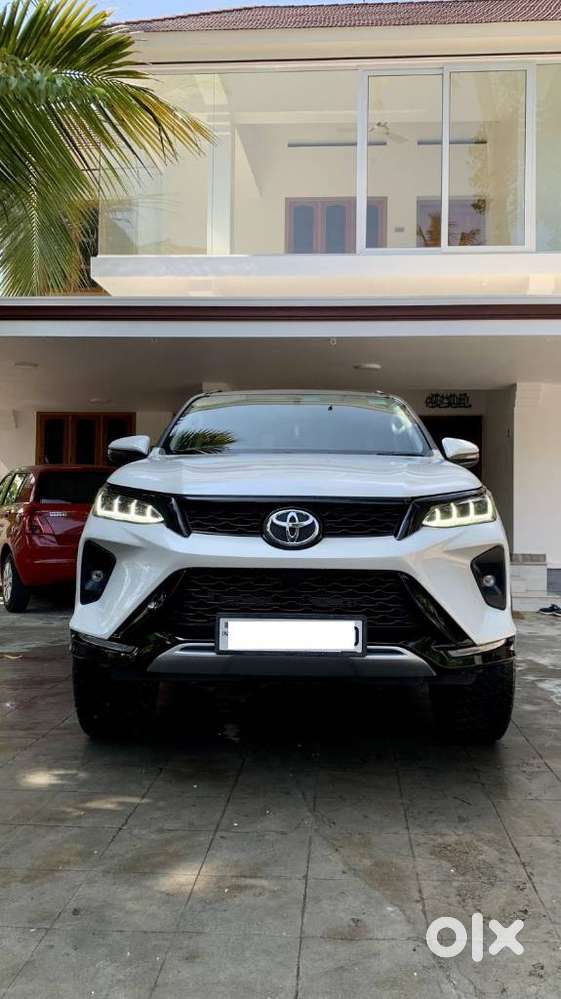 Toyota Fortuner Legender 4x2 At 2.8, 2023, Diesel