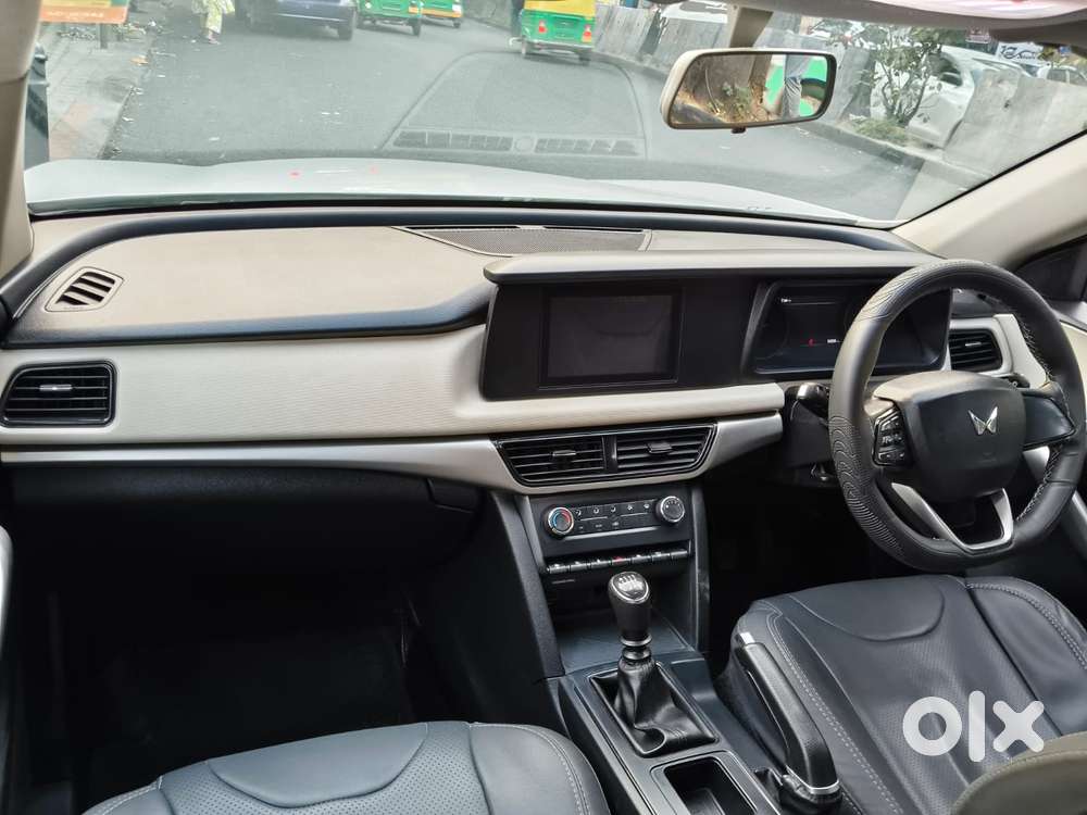 Mahindra Xuv700 2.2 Ax 5 Diesel Mt Str, 2022, Diesel
