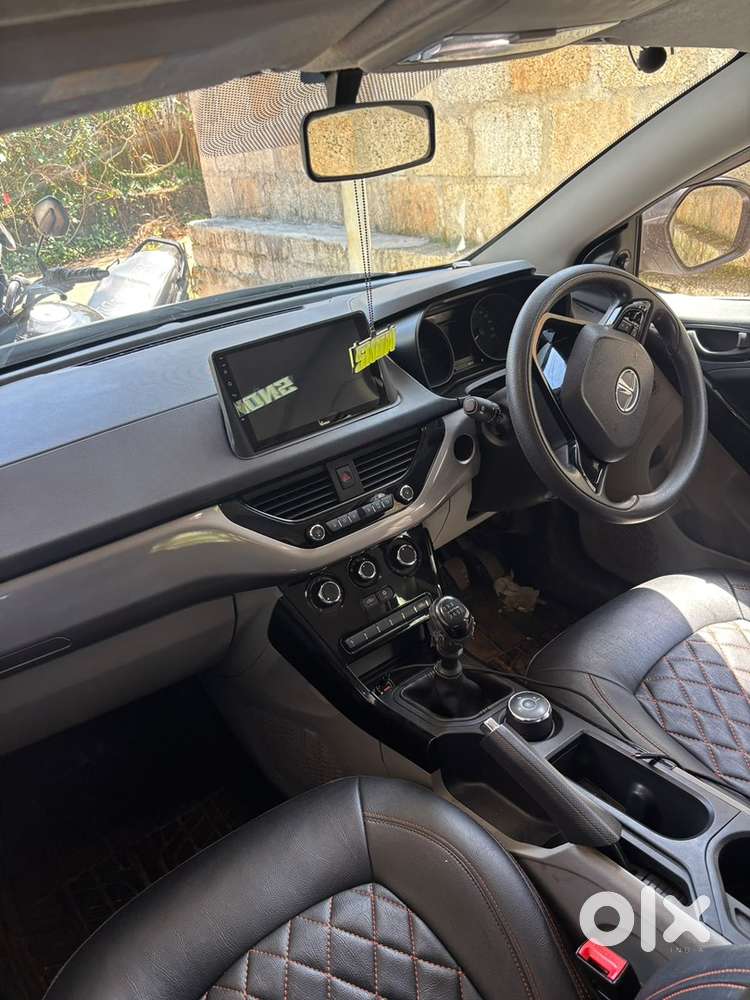 2019 Tata Nexon Xm Petrol-54k Km-calgary White