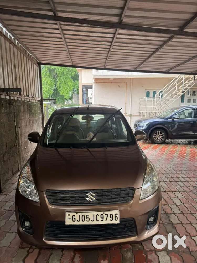 Maruti Suzuki Ertiga 2013 Diesel 75000 Km Driven