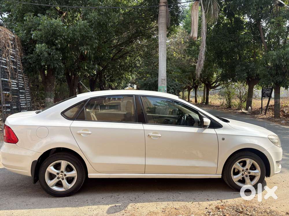 Skoda Rapid 1.5 Tdi Cr Elegance Plus, 2014, Diesel