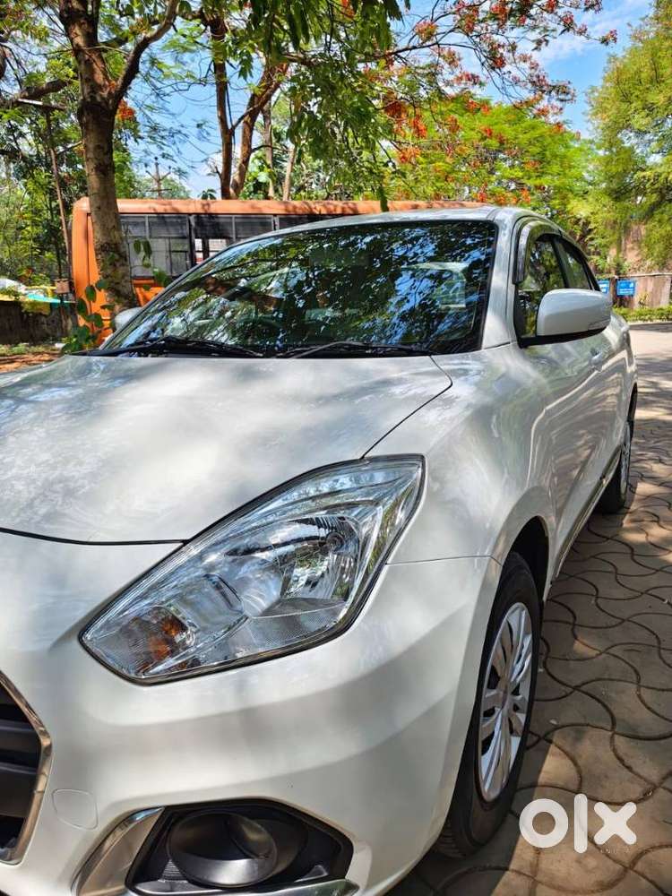 Maruti Suzuki Dzire 1.2 Vxi, 2023, Petrol