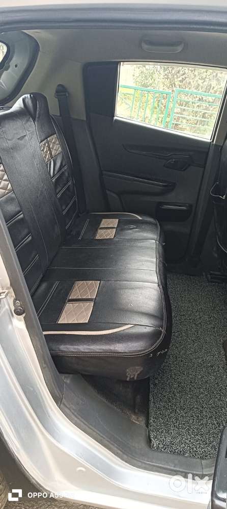 Mahindra Kuv 100 1.2 Trip Cng, 2020, Cng & Hybrids