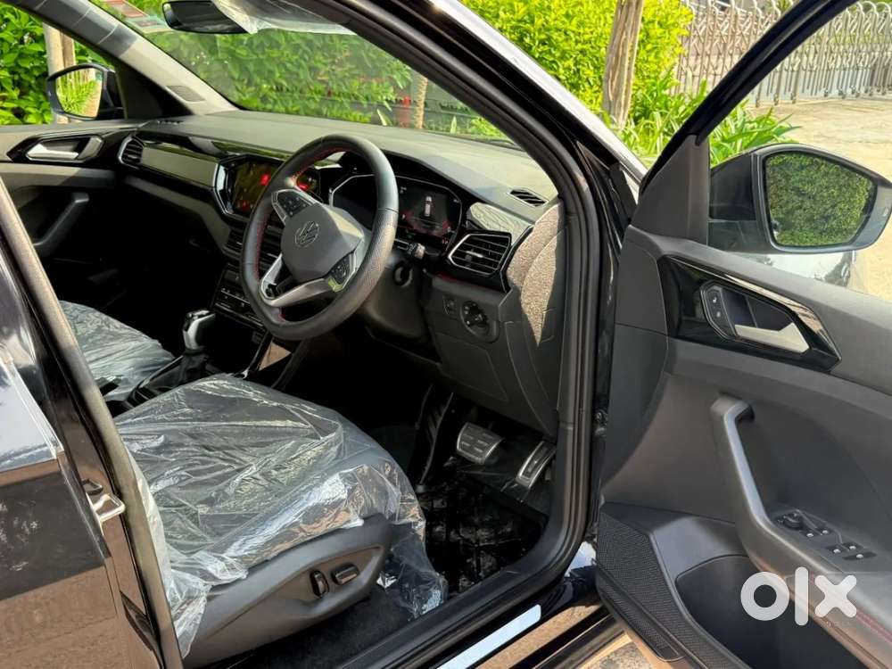 Volkswagen Taigun, 2024, Petrol