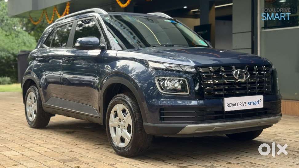 Hyundai Venue, 2022, Petrol