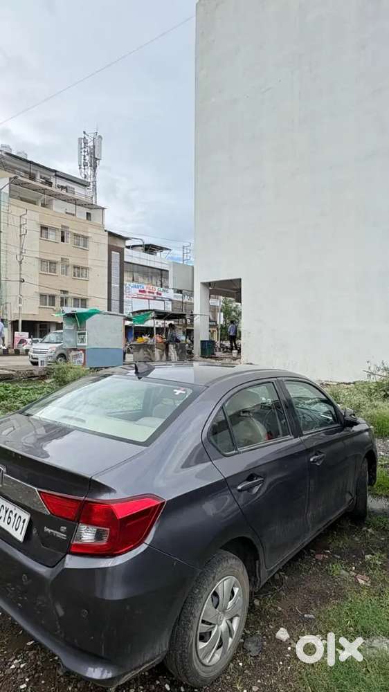 Honda Amaze 2019 Petrol Well Maintained 10,000 Km