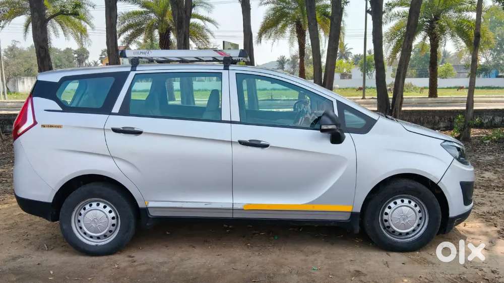 Mahindra Marazzo 2023 Diesel 95000 Km Driven