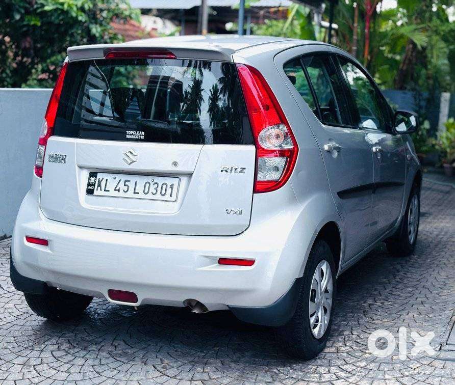 Maruti Suzuki Ritz Vxi, 2014, Petrol