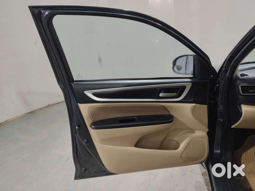 Honda Amaze Vx 1.2 Petrol Mt, 2023, Petrol